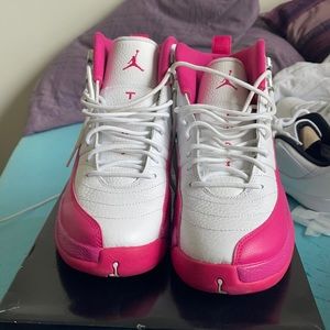 Women Jordan shoes